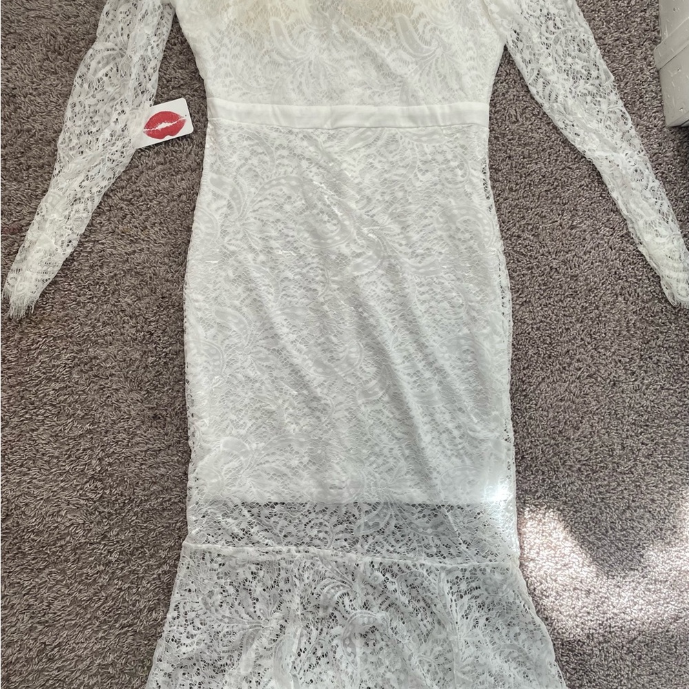 Elegant White Lace Dress